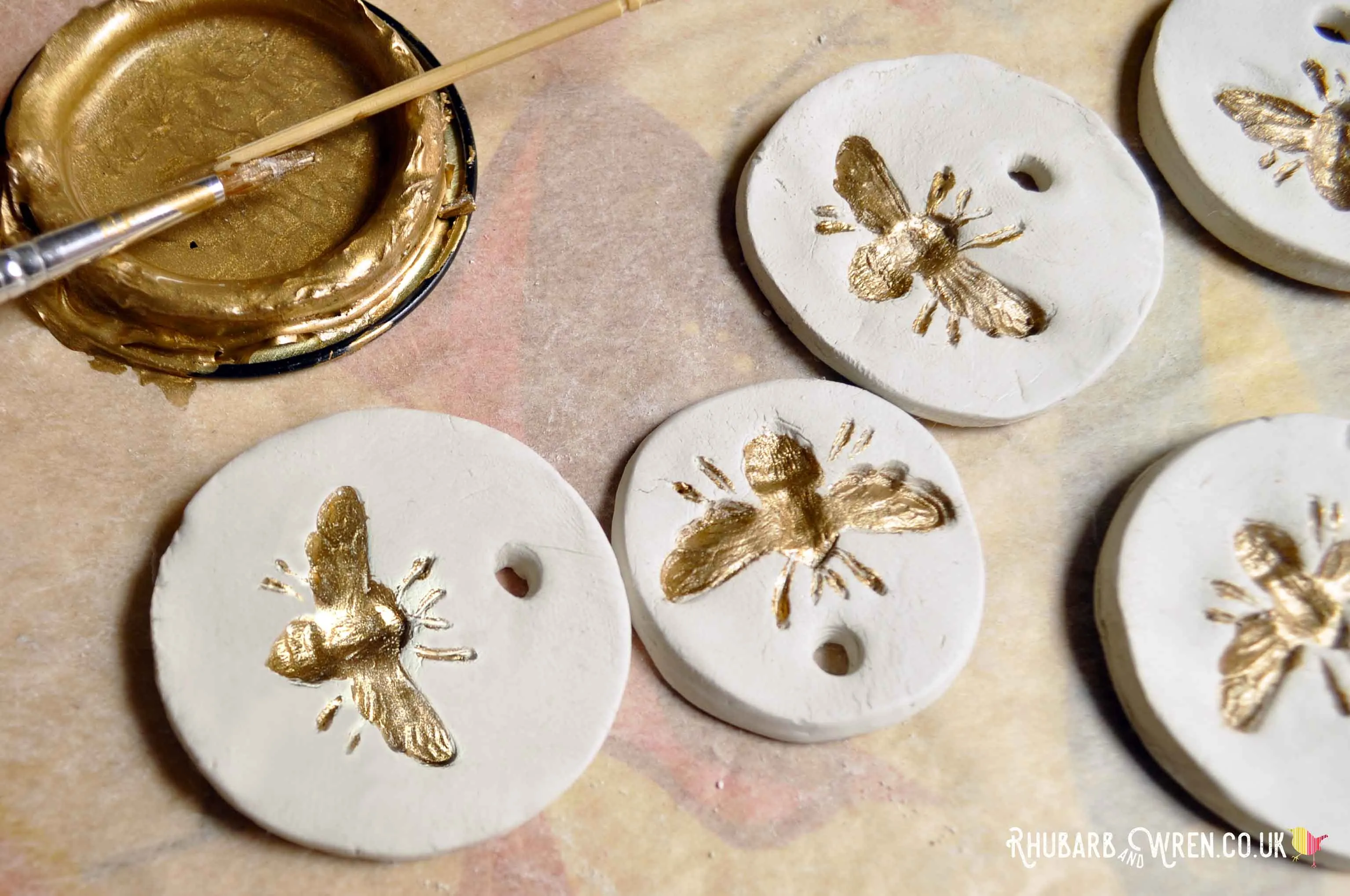 How to use air dry clay: Drying, sealing, & painting air dry clay designs!